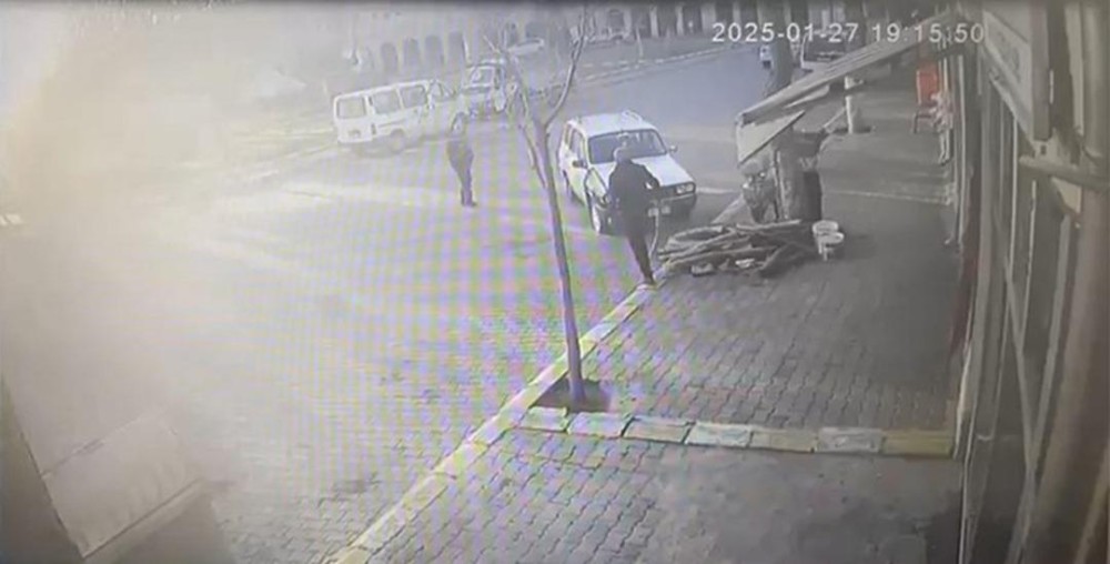 Böyük qardaşının başına taxta parçası ilə vuraraq öldürdü